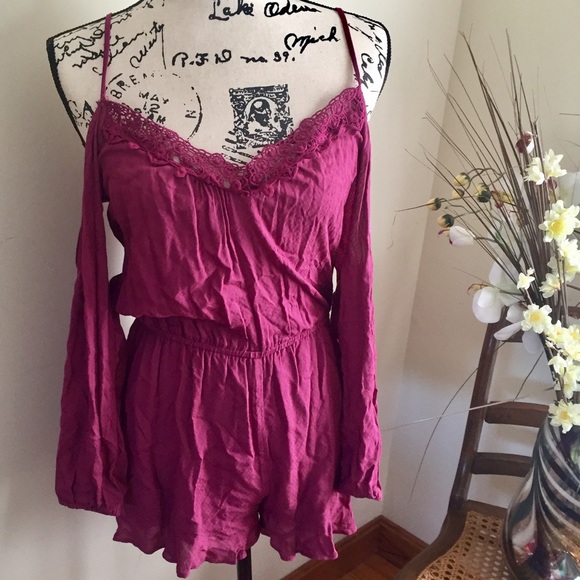 Urban Outfitters cold shoulder Playsuit jumper S - Picture 2 of 8